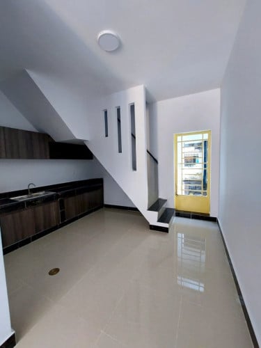 🏡✨ ផ្ទះជួលស្អាត ថ្មីស្រឡាង នៅកំបូល – ទីតាំងល្អ ងាយរស់នៅ!