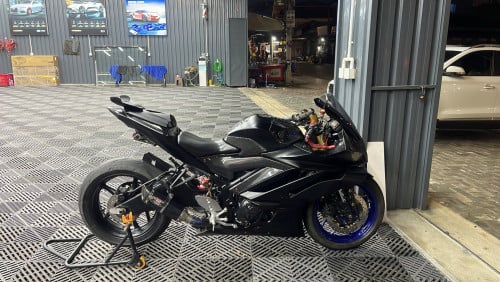 ម៉ូតូសម្រាប់លក់​ yamaha R3