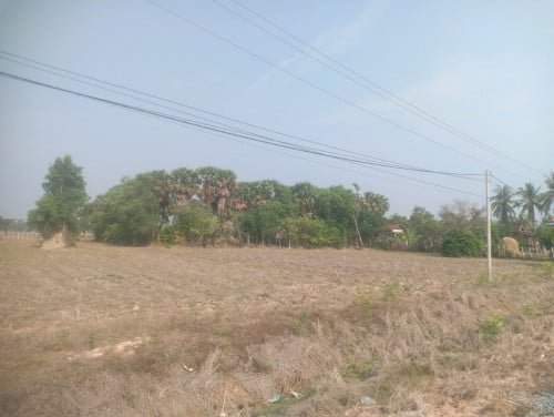 0968742122 (ដីលក់បន្ទាន់)