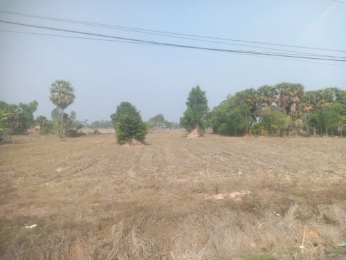 0968742122 (ដីលក់បន្ទាន់)