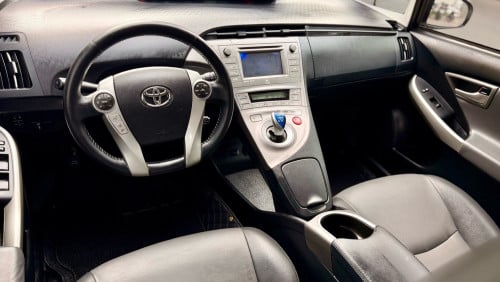 2014 Prius option4