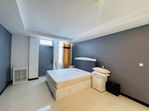 3 Bedrooms For Rent in Doun Penh Area Close to BKK1 and Wat Phnom.
