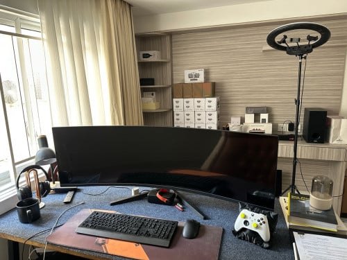 49inch 240hz 5k Monitor.