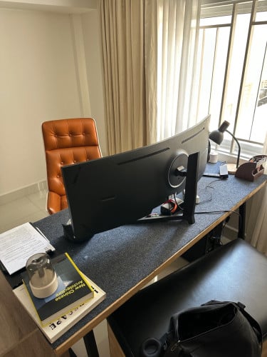 49inch 240hz 5k Monitor.