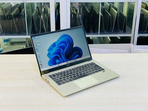 Acer Swift SF114-33 14”FHD Key Light