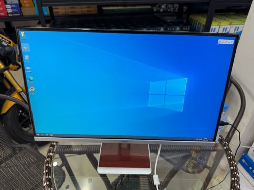 All in one 24” i5 7th ram16G ssd256G តំលៃ95$ មួយឈុត