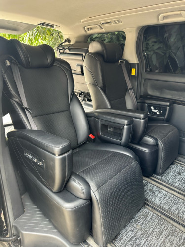 Alphard 2013 ខ្មៅ Up 2017 Original