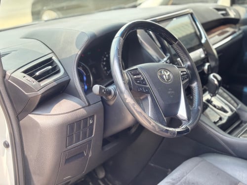 ALPHARD 2015 តម្លៃពិសេស