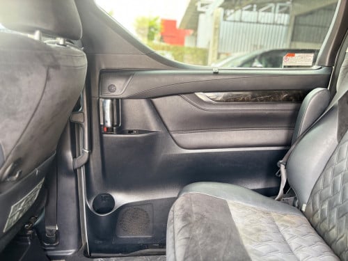ALPHARD 2015 តម្លៃពិសេស