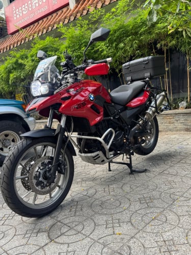 BMW GS700