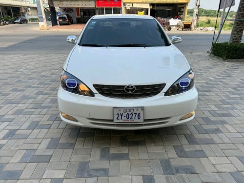Camry 2002 LE កាលី ថ្មីណាស់បងបង