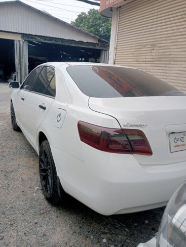 Camry07 ពណ៌សរ ឡានស្អាតធត់បុកអត់ប៉ះ ឡានថ្មូី ប៉ុង1