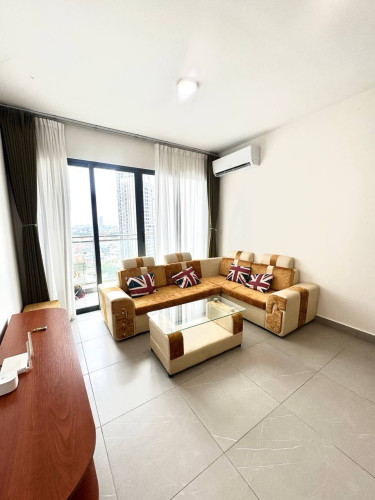 Condo Urban Village available For Rent