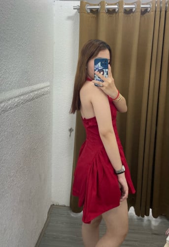Dress 👗 (ថ្មី)សម្រាប់ពាក់ចូលរួមកម្មវិធីខួបកំណេីត ឬ ជប់លៀង