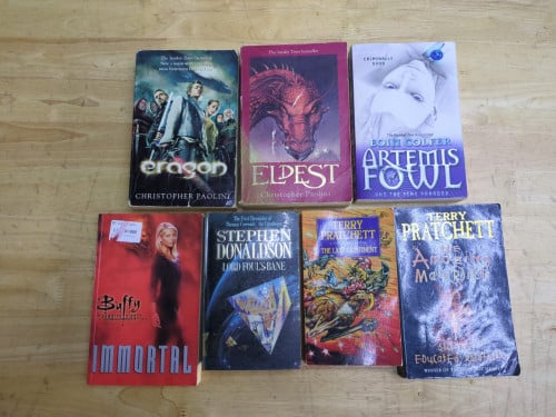 Fantasy and Sci-fi Science Fiction books and novels English language free exchange