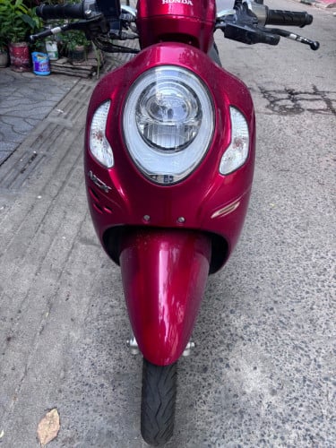 Honda Scoopy 2024 red color ម៉ូតូស្អាត