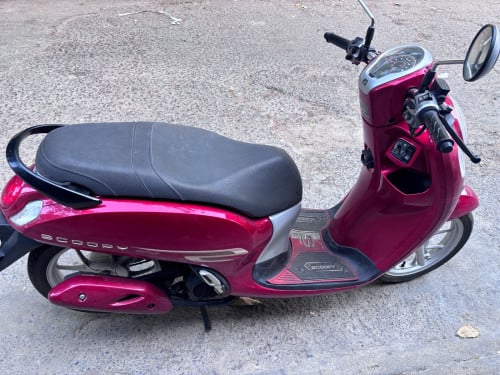 Honda Scoopy 2024 red color ម៉ូតូស្អាត