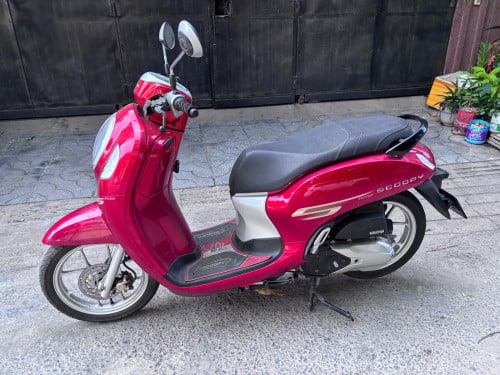 Honda Scoopy 2024 red color ម៉ូតូស្អាត