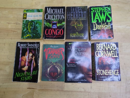 Horror books second hand English language novels with free exchange - vampire diaries, James Herbert