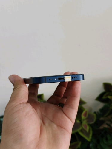 iPhone 12 Mini 64g ស្អាត99% ដូរថ្មហើយ