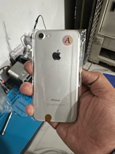 iPhone 7G សុីនទាំងអស់