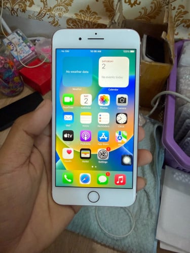 IPhone 8 Plus 64GB សាណុំហ្សុីនទាំងអស់