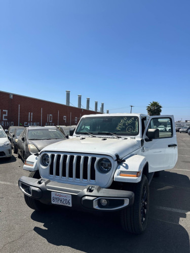 Jeep SAHARA Hybrid plug 🔌 2021 ហ្សុីនមួយជុំ( សាង)