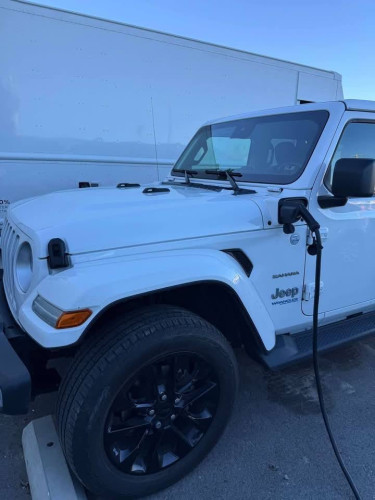 Jeep SAHARA Hybrid plug 🔌 2021 ហ្សុីនមួយជុំ( សាង)