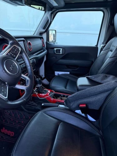 Jeep SAHARA Hybrid plug 🔌 2021 ហ្សុីនមួយជុំ( សាង)