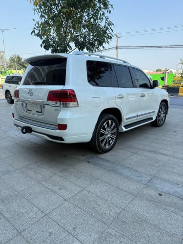 Landcruiser
