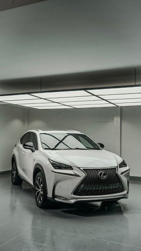 Lexus NX200T F-Sport 2015