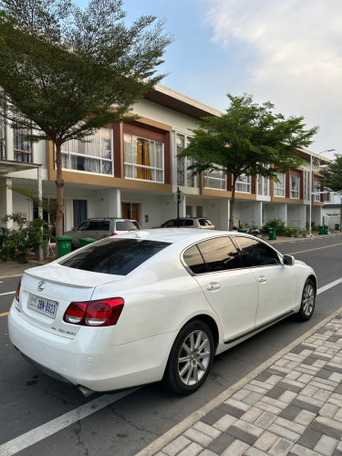 LX GS 300 Full Option