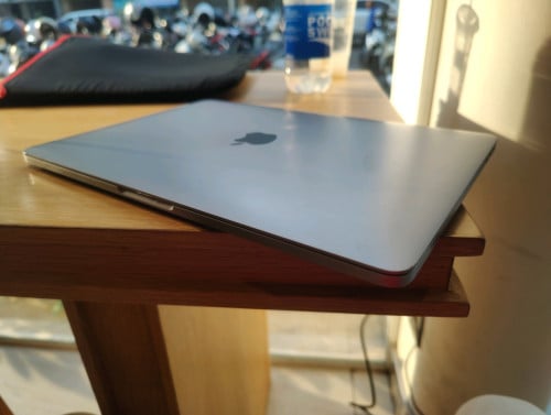 Mac Book Pro លក់248$ចរចារ