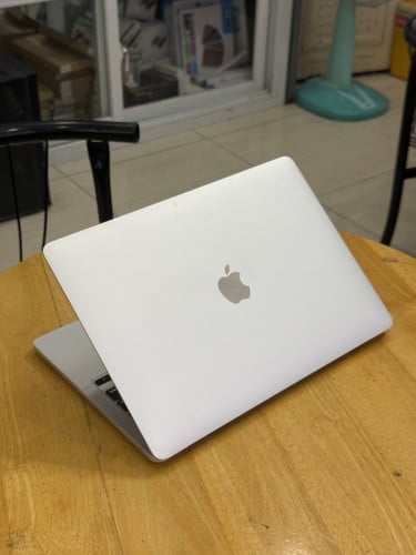 MacBook Pro M1, 98%