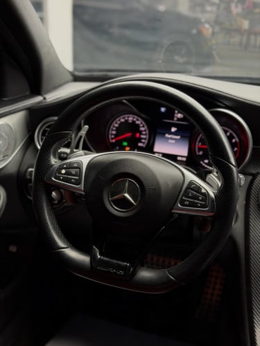 Mercedes Benz C300 AMG 2015