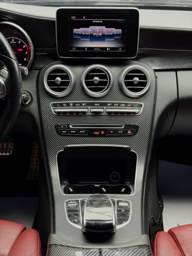Mercedes Benz C300 AMG 2015