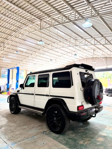 Mercedes Benz G350D 2015 Up G63 Carbon Kit