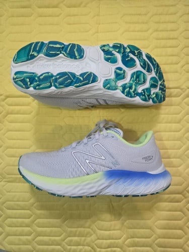New Balance Fresh Foam X Evoz v3