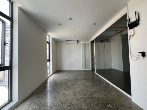 Office for rent at TK near TK market (of-145) ការិយាល័យជួលនៅទួលគោក ទំហំ 25 ម៉ែត្រការ៉េ​