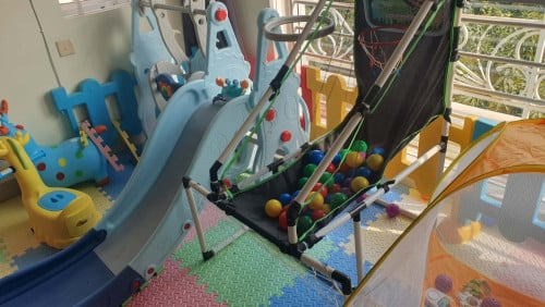Play Ground លក់តម្លៃចរចារ