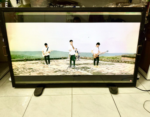 Projecter ម៉ាសុីនបញ្ចាំងរូប ទំហំធំ 135cm*80cm
