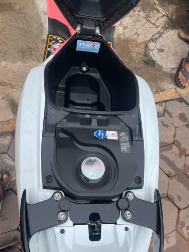 Scoopyi.  024