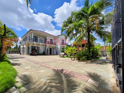 SENSOK 5BED VILLA|6BATH|FULLY FURNISHED|PHNOM PENH THMEY