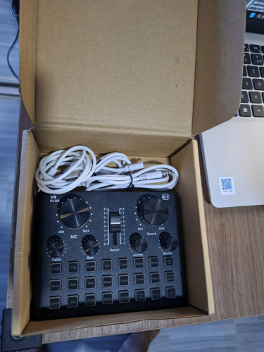 Sound Card V8 Plus