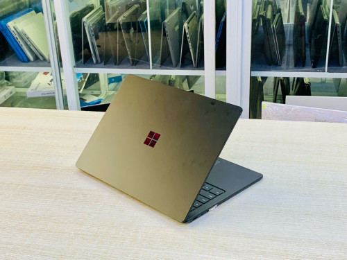 Surface Laptop 3 Touch 14”2K
