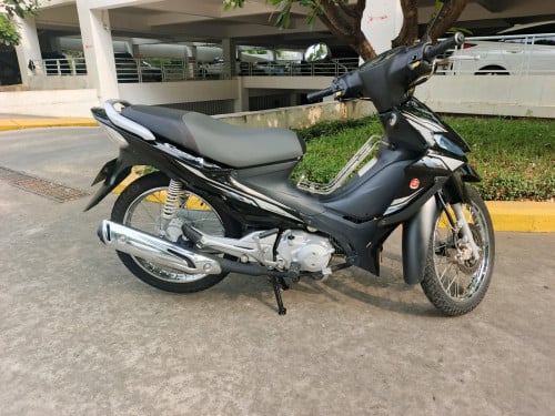 Suzuki smash2021លក់តម្លៃក្រោមទីផ្សារ
