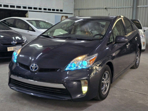 Toyota Pruis 2013 Plug-in Hybrid