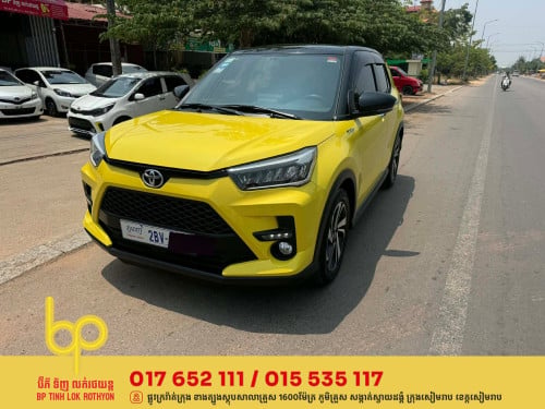 Toyota Raize 2023 ដំបូលខ្មៅ