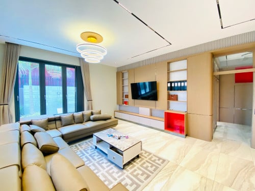 Villa with swimming pool for rent at khan Sen Sok