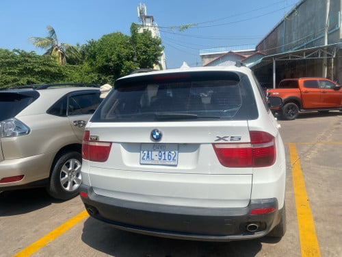 ឡានស្អាតម្ចាស់ដើម